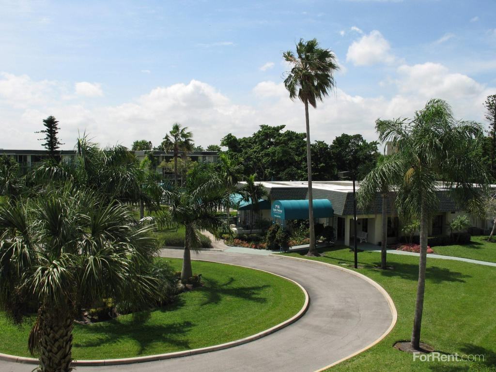 Lake Delray Apts. Apartments 700 Lindell Blvd, Delray Beach, FL 33444