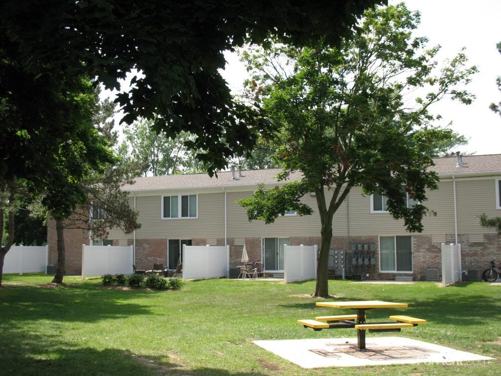 Samaritas Affordable Living of Adrian Apartments 1542 Village Green