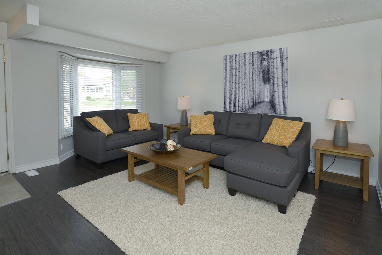 130 Linwell Rd, St. Catharines, ON L2N 6N9 3 Bedroom Apartment for