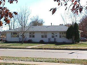 1125/1127 Tower Court Apartments in Horn, University Heights, IA 52246