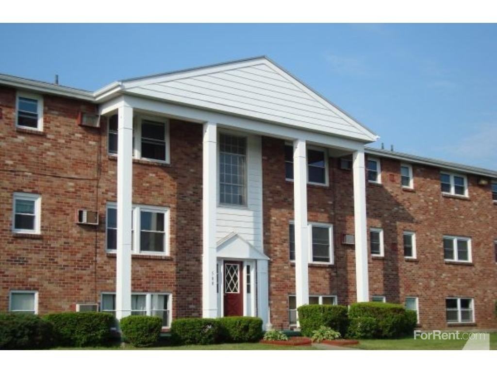 Elm Hill Estates Apartments 100 Eagle Ln, Camillus, NY 13031 Zumper