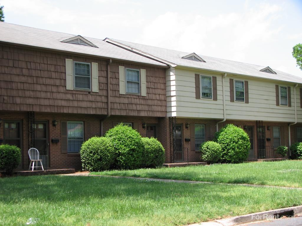 Wembley Apartments 1317 Wembley Dr, Charlotte, NC 28205 Zumper