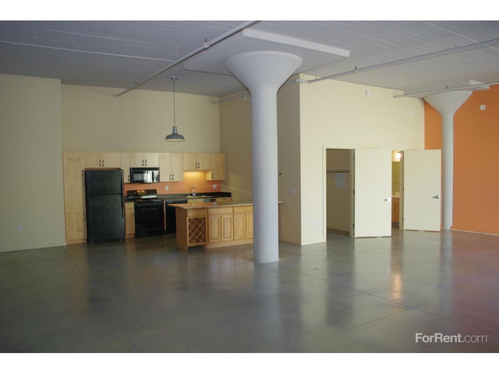 Durant Lofts Apartments 10970 International Blvd, Oakland, CA 94603