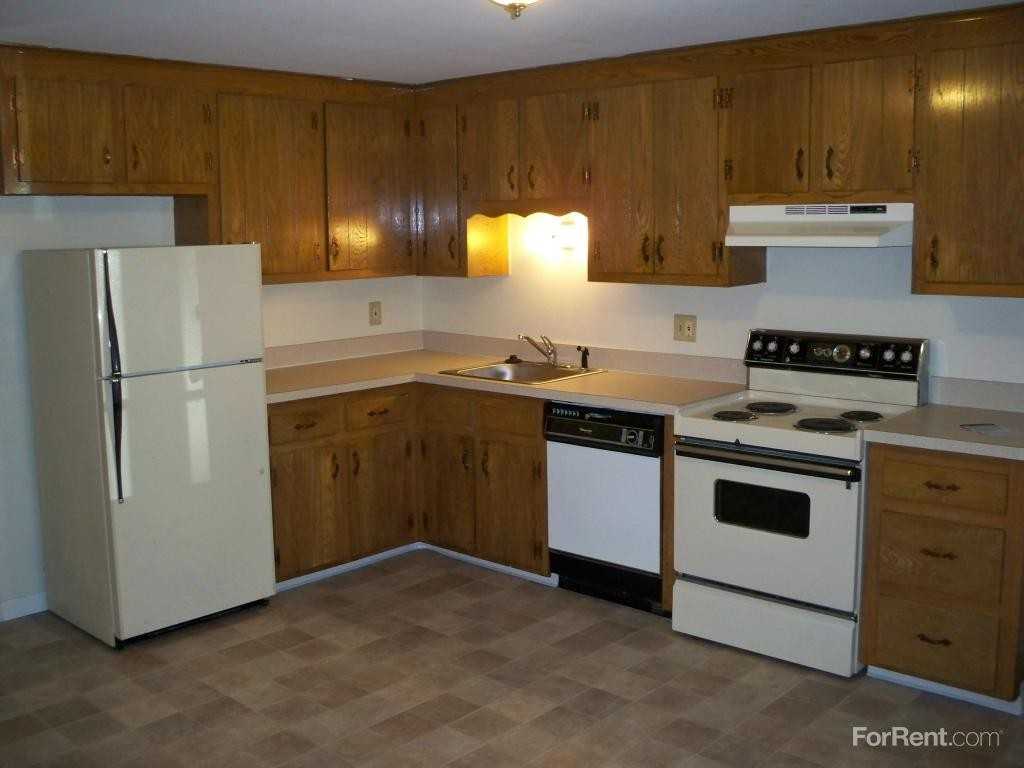 Highland Apartments 14 Highland Ave, Vernon, CT 06066 Zumper