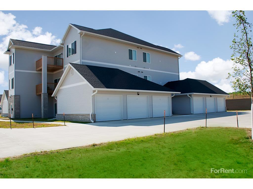 Village Pointe Apartments 200 Village Dr, Iowa City, IA 52240 Zumper