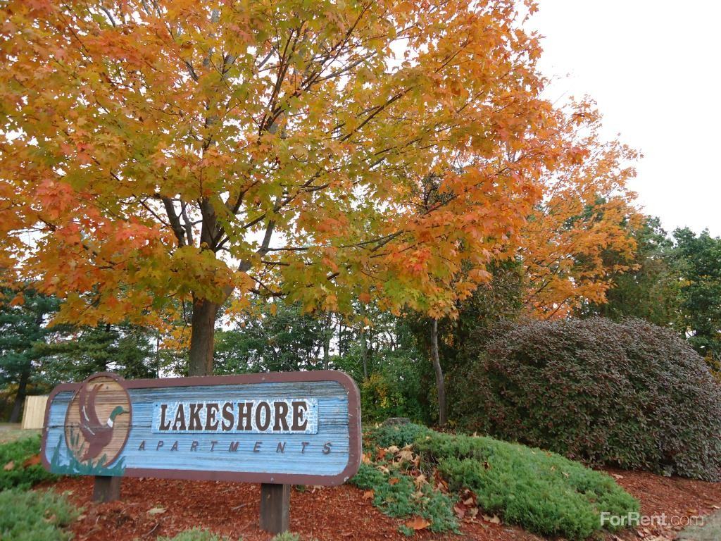 Lakeshore Apartments 2000 Lakeview Ave, Dracut, MA 01826 Zumper