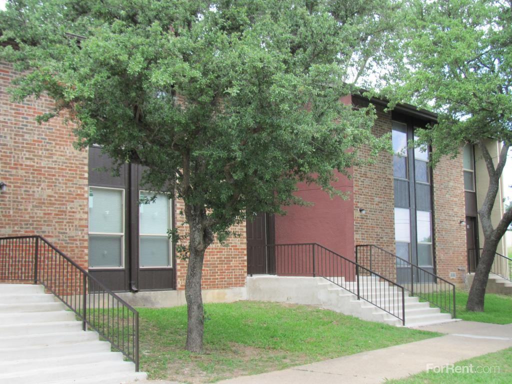 Arroyo Vista Apartments 1602 Hickory Tree Rd, Mesquite, TX 75149 Zumper