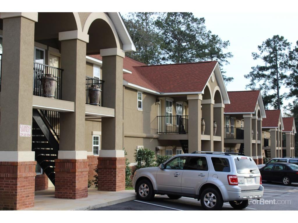 The Gates at Valdosta Student Apartments 1403 Baytree Dr, Valdosta, GA 31601 Zumper