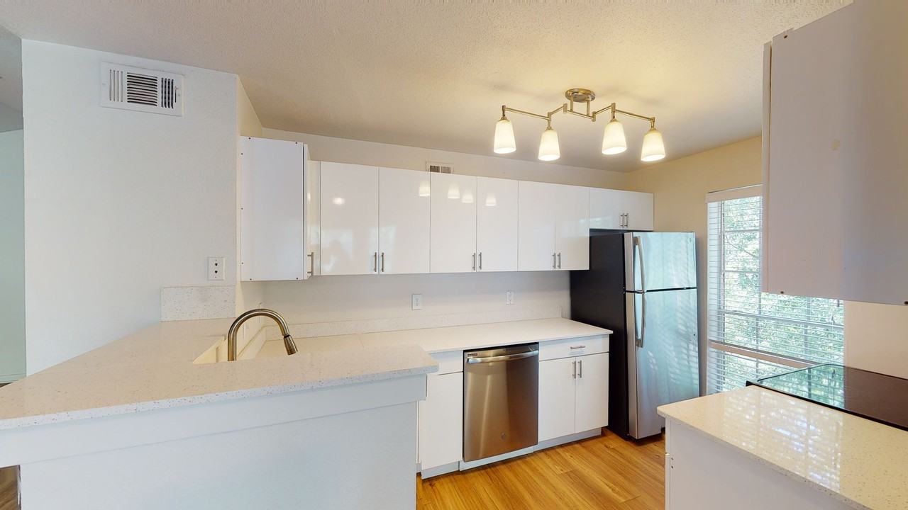 Mansions in the Park Apartments 7250 Perkins Rd, Baton Rouge, LA