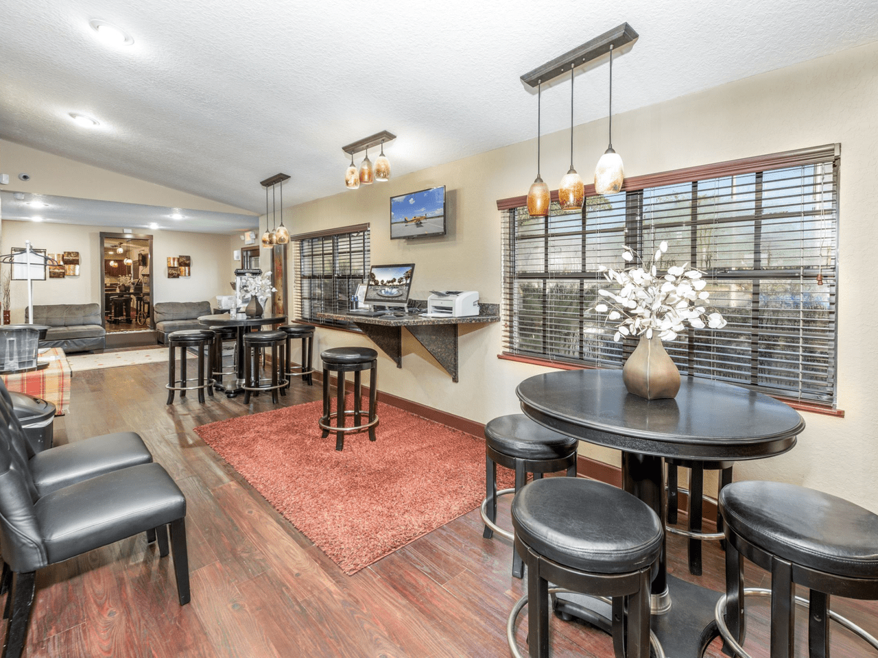 Willow Lake Crossing Apartments 26675 Players Cir, Lutz, FL 33559