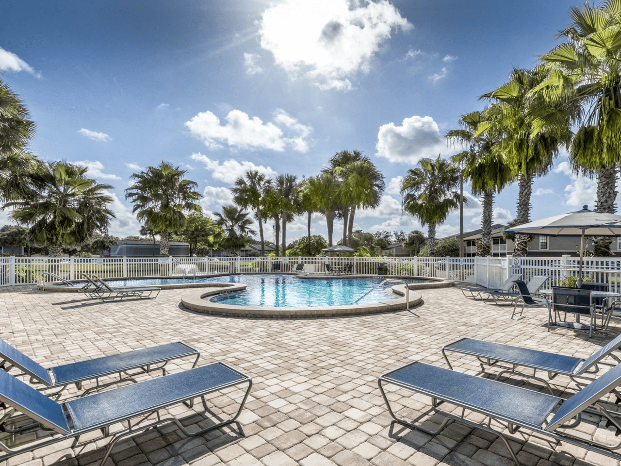 Willow Lake Crossing Apartments 26675 Players Cir, Lutz, FL 33559