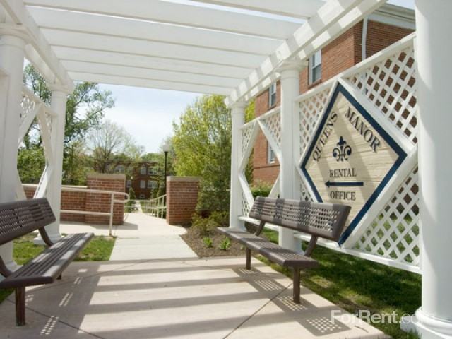 Queens Manor Gardens Apartments 4704 27th St, Mount Rainier, MD 20712