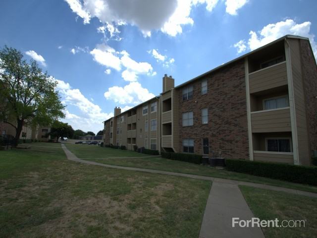 Meadows at Ferguson Apartments 11760 Ferguson Rd, Dallas, TX 75228