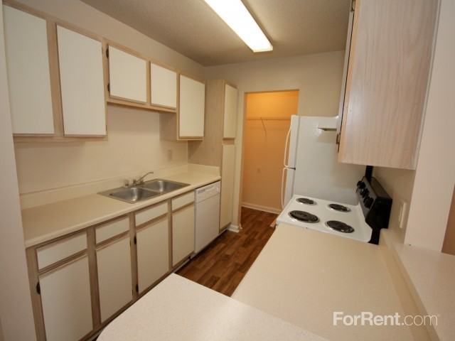 Pointe Clear Apartments 7545 Tara Rd, Jonesboro, GA 30236 Zumper