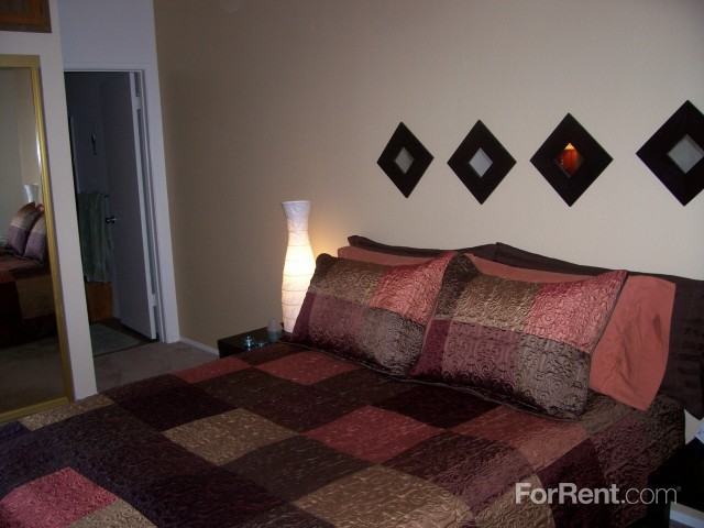 La Jolla Park West Apartments 5165 Luigi Terrace, San Diego, CA 92122 Zumper