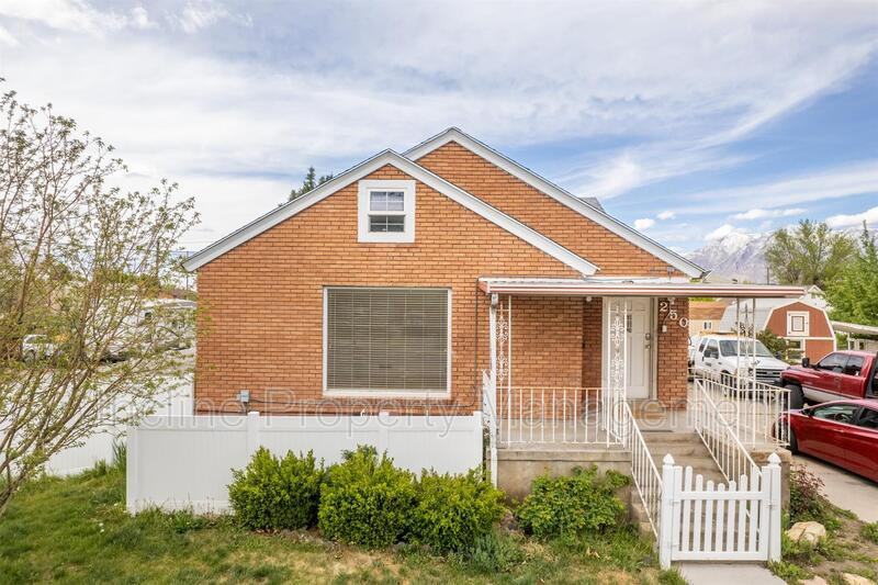 250 W 100 S SIPTARI, SPANISH FORK, UT 84660 3 BEDROOM HOUSE