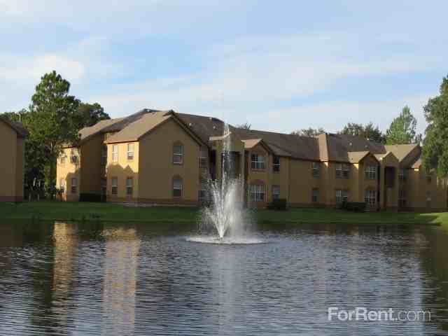 Lake Weston Point Apartments 2201 Weston Point Dr, Fairview Shores