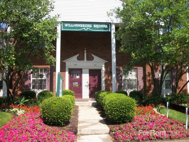Williamsburg Square Apartments 1863 Bairsford Dr, Columbus, OH 43232