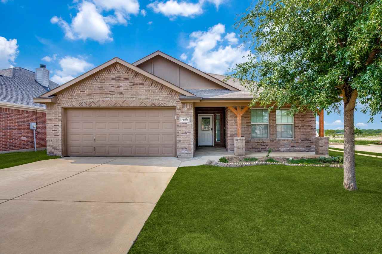 1129 Manhassett Ct, Fort Worth, TX 76140 3 Bedroom Apartment for Rent PadMapper
