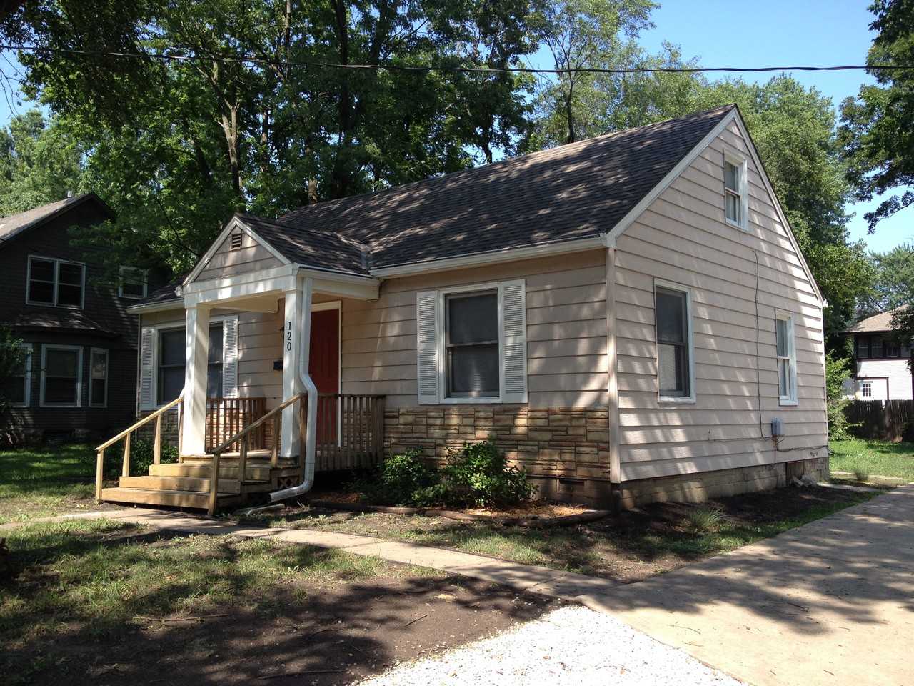 120 N Pine St, Olathe, KS 66061 3 Bedroom Apartment for Rent PadMapper