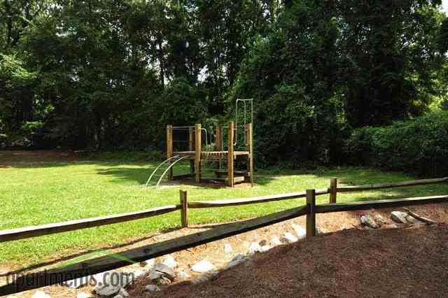 Crossroads Apartment Homes Apartments 716 Zimalcrest Dr, Columbia, SC