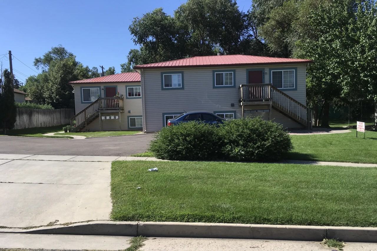 843 E Cucharras St, Colorado Springs, CO 80903 3 Bedroom Apartment