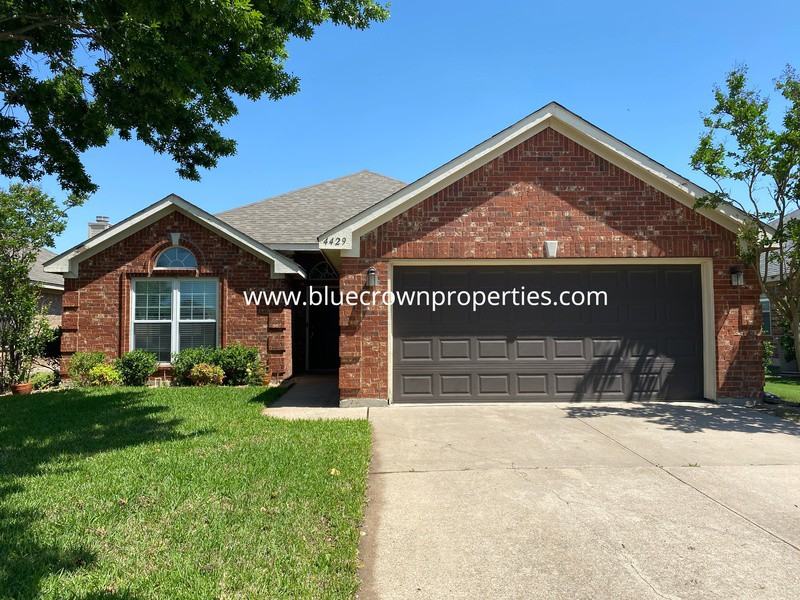 4429 Emerald Leaf Dr, Mansfield, TX 76063 3 Bedroom House for Rent for