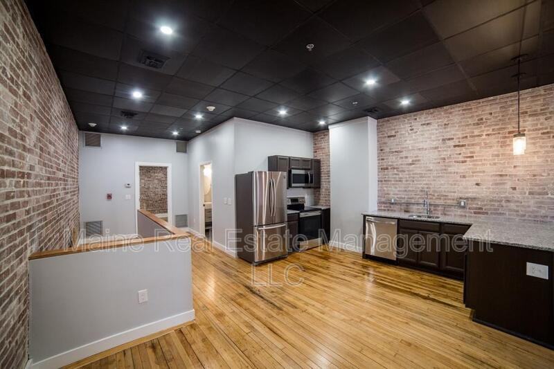 22 State St 4, Bangor, ME 04401 2 Bedroom Condo for Rent for 2,095