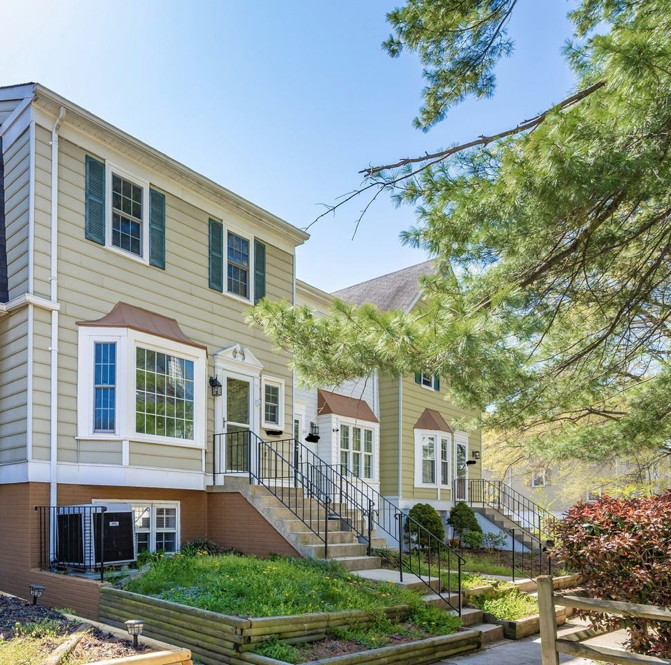 1473 Chatham Ct, Crofton, MD 21114 3 Bedroom Apartment for Rent