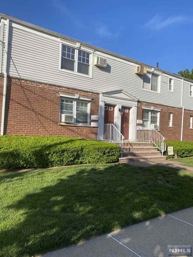 78 Hastings Ave, Rutherford, NJ 07070 1 Bedroom Apartment for Rent