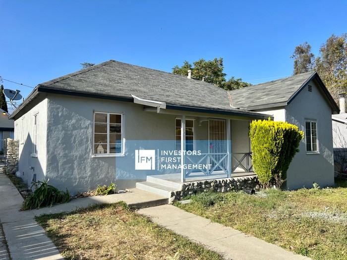 69 Prince St 1, Banning, CA 92220 2 Bedroom Apartment for Rent