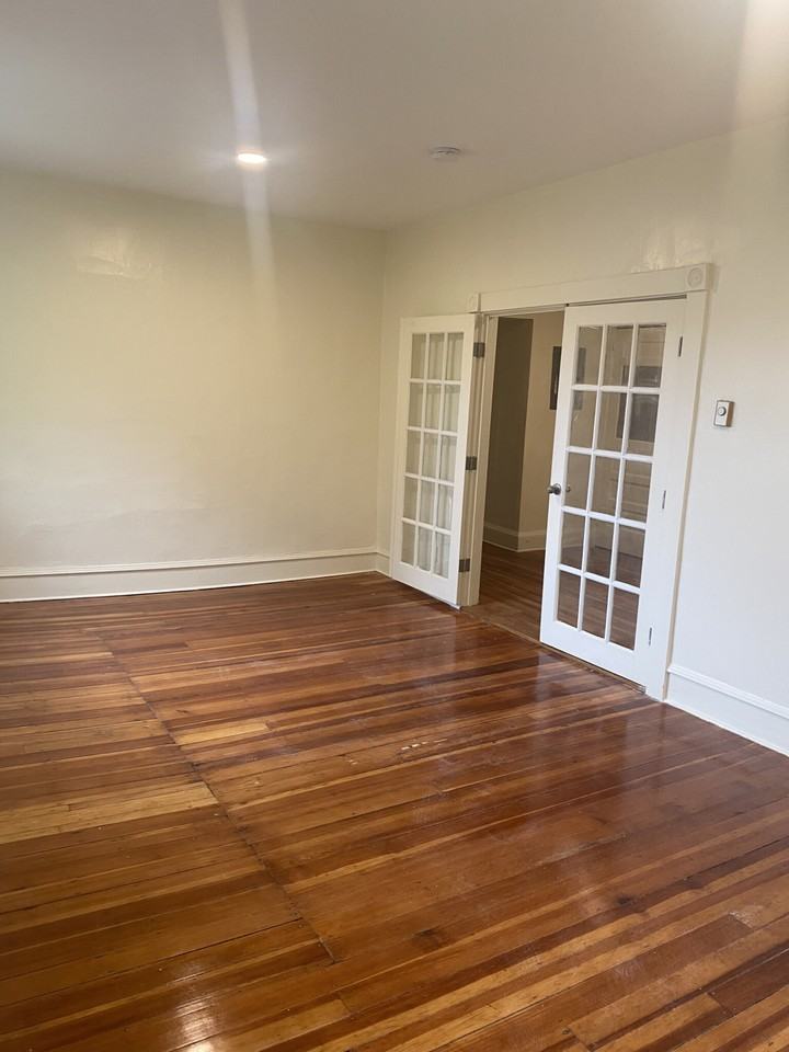 Orange St 3, Woburn, MA 01801 1 Bedroom Apartment for Rent for 1,995