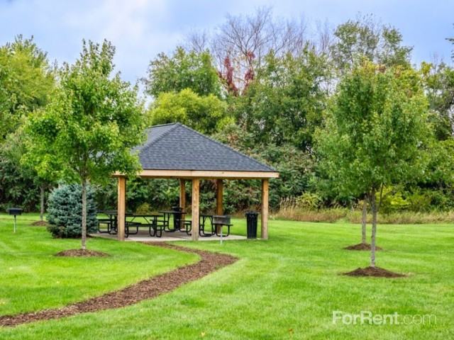 DAVIS CREEK Apartments & Flats 5419 Meredith St, Portage, MI 49002 Zumper