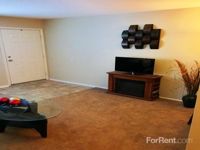 DAVIS CREEK Apartments & Flats 5419 Meredith St, Portage, MI 49002 Zumper