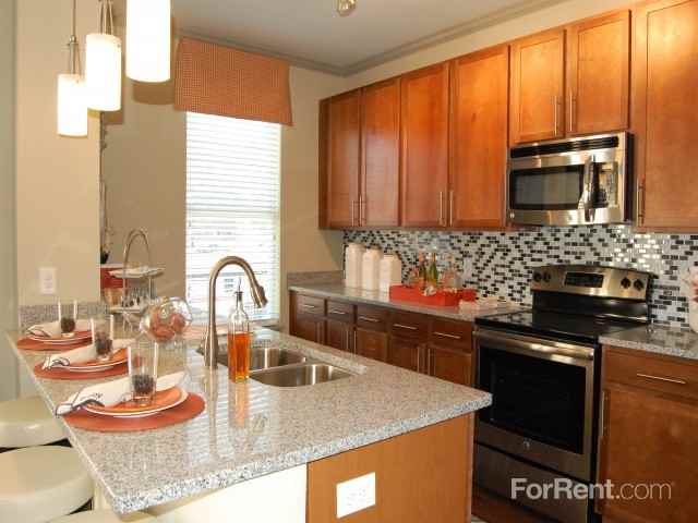 The Dallas on Elliston Apartments 2110 Elliston Pl, Nashville, TN