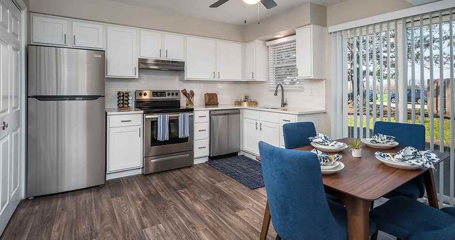 Haven on Long Grove Apartments and Townhomes 826 Terrace Lake Dr