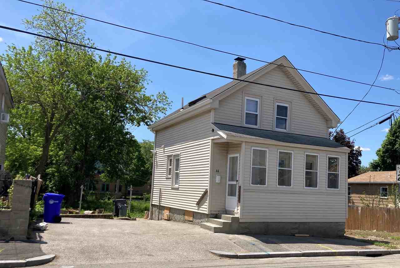 44 Ophelia Street, Providence, RI 02909 3 Bedroom House for 1,885