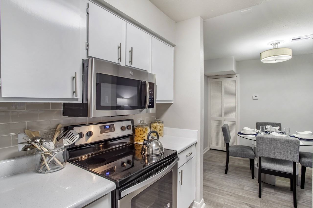 Harbour Point Apartments 16460 Galveston Rd, ster, TX 77598 Zumper