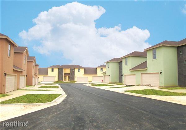 Sonterra Condominiums Apartments 10510 Sandia Ct, Laredo, TX 78045