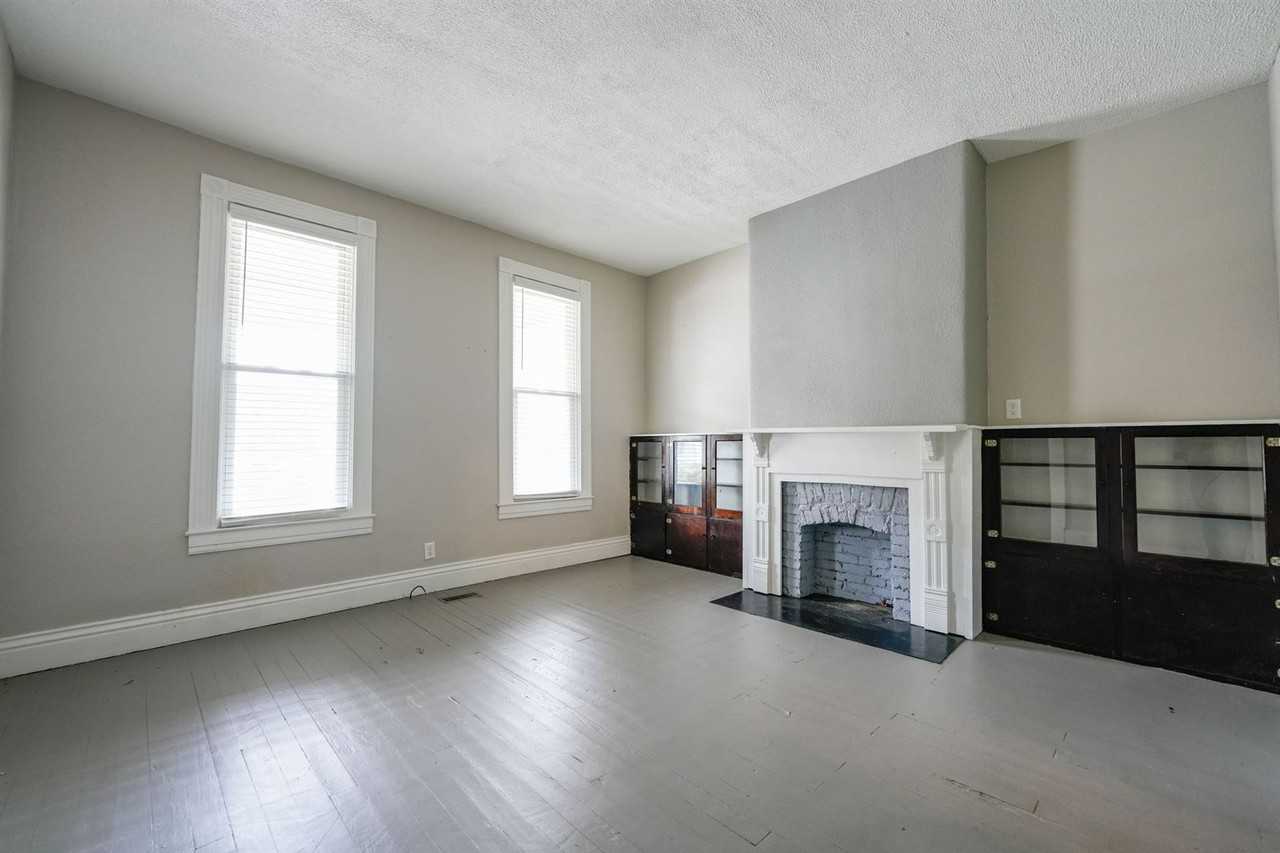 Updated Historical duplex!! Apartments 4124 S 5th St, Louisville, KY