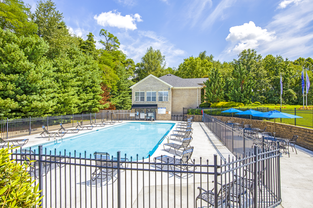 Orchard Hills Apartments 201 Orchard Hills Dr, Jeffersonville, IN