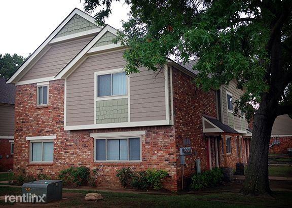 Windsor Village TownHomes Apartments 5202 E 47th Pl, Tulsa, OK 74135