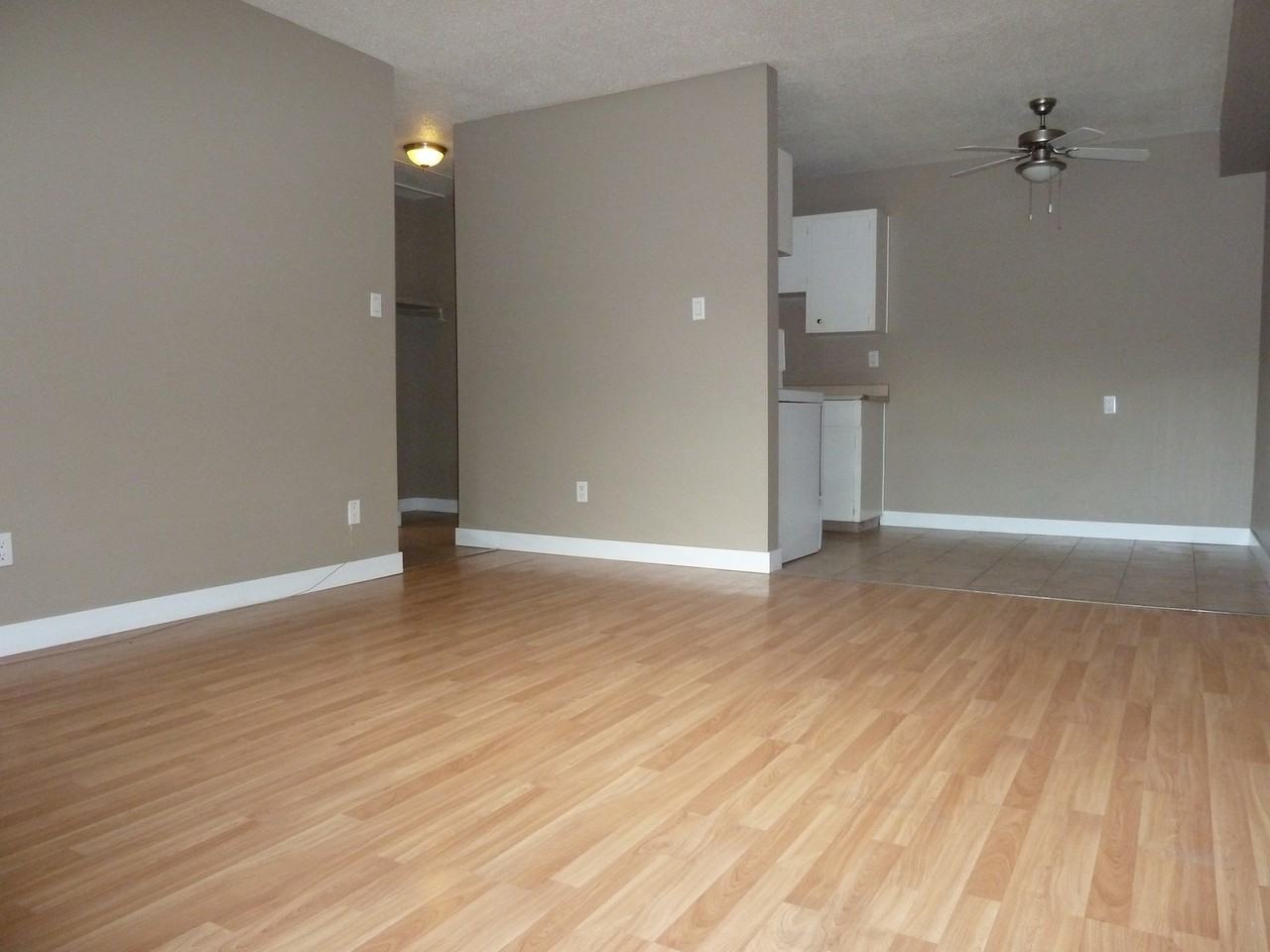 Westmore Apartments 10820 114 St Nw, Edmonton, AB T5H 3K2 Zumper