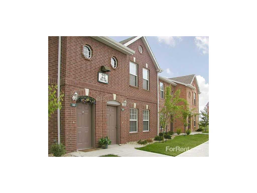 Cloverbasin Village Apartments and Townhomes 630 Peck Dr, Longmont