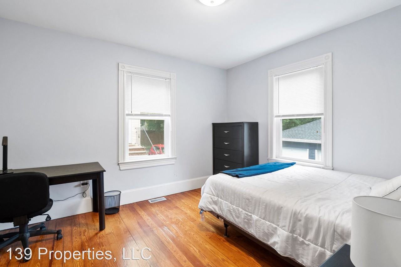 139 Adams Street Apartments 139 Adams St, Waltham, MA 02453 Zumper