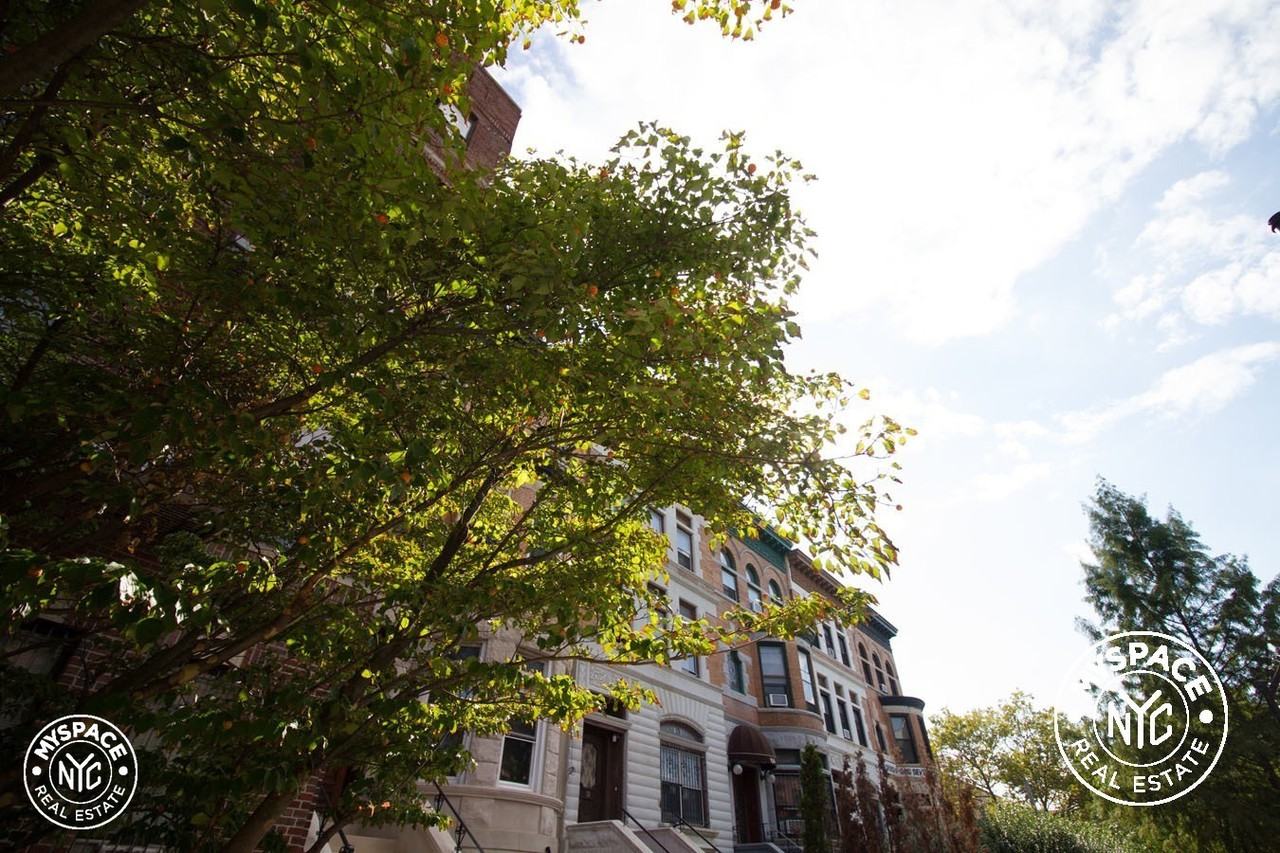 936 Saint Marks Ave 1D, New York, NY 11213 2 Bedroom Apartment for