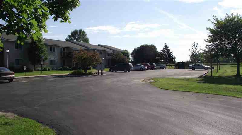 Rosebush Estates Apartments 4220 N Mission Rd, Rosebush, MI 48878