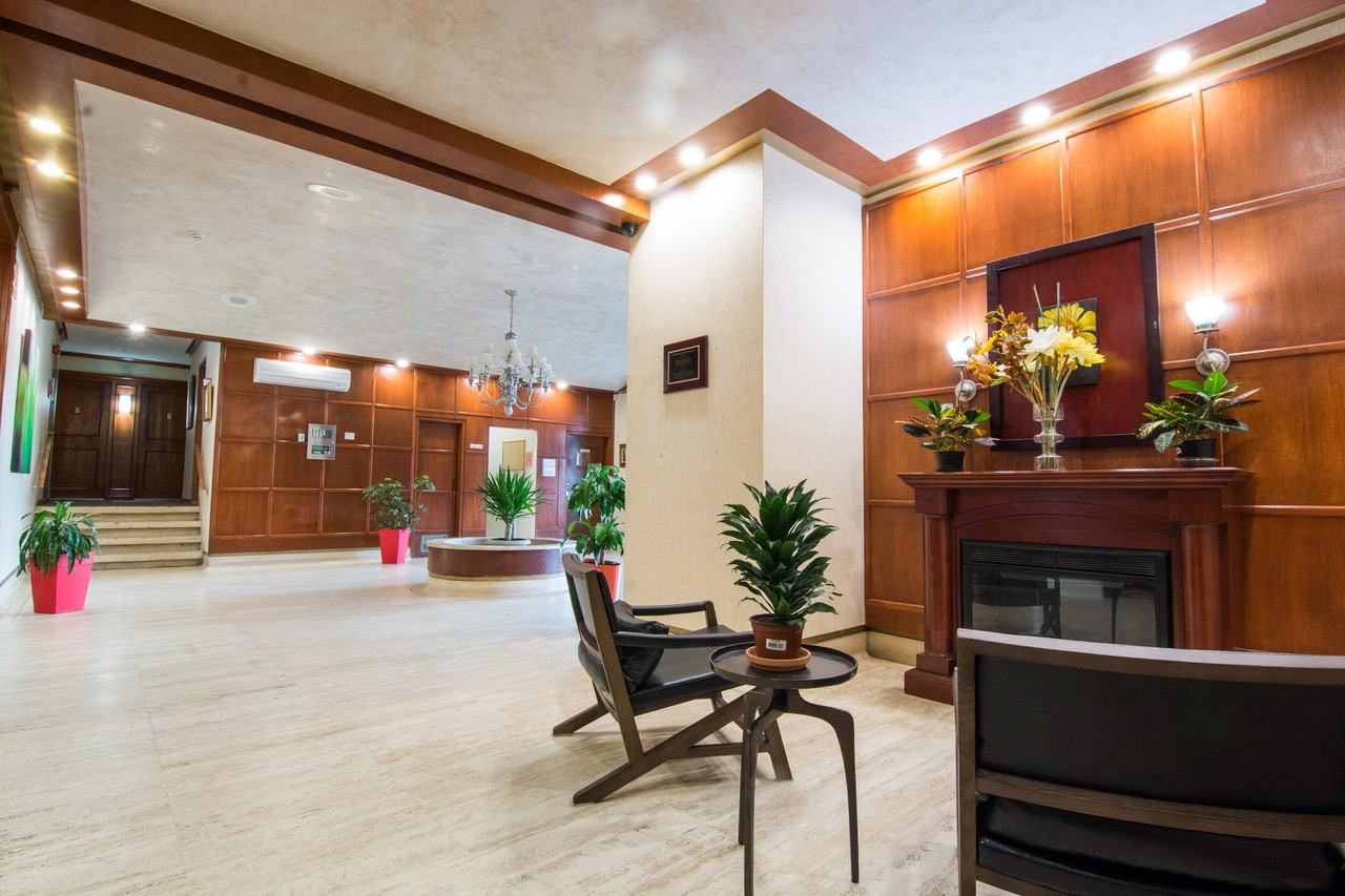 Tour Kildare Apartments 5761 Ch HonoréDe Balzac, Côte SaintLuc, QC