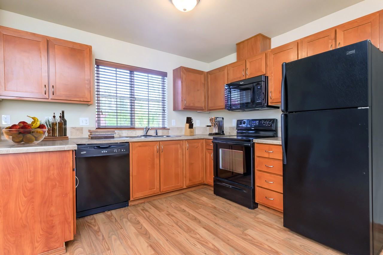 Monroe Avenue Apartments 305 Sabra Ln Ne, Salem, OR 97301 Zumper