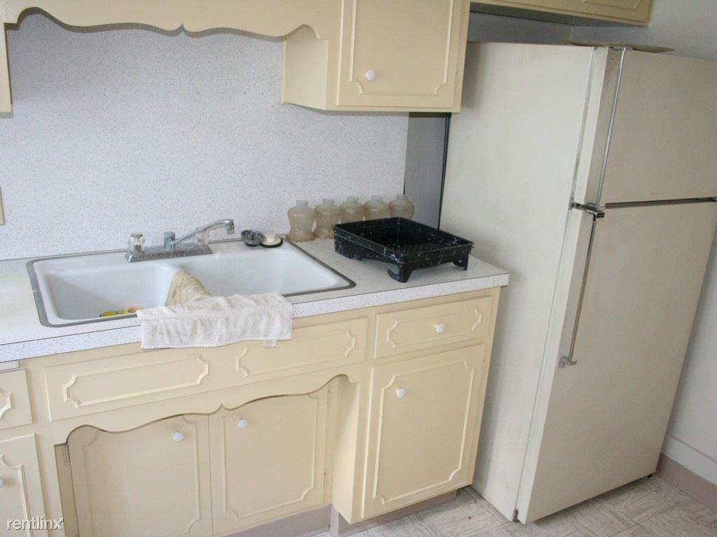 Carlton Apartments 950 N Main St, Rockford, IL 61103 Zumper